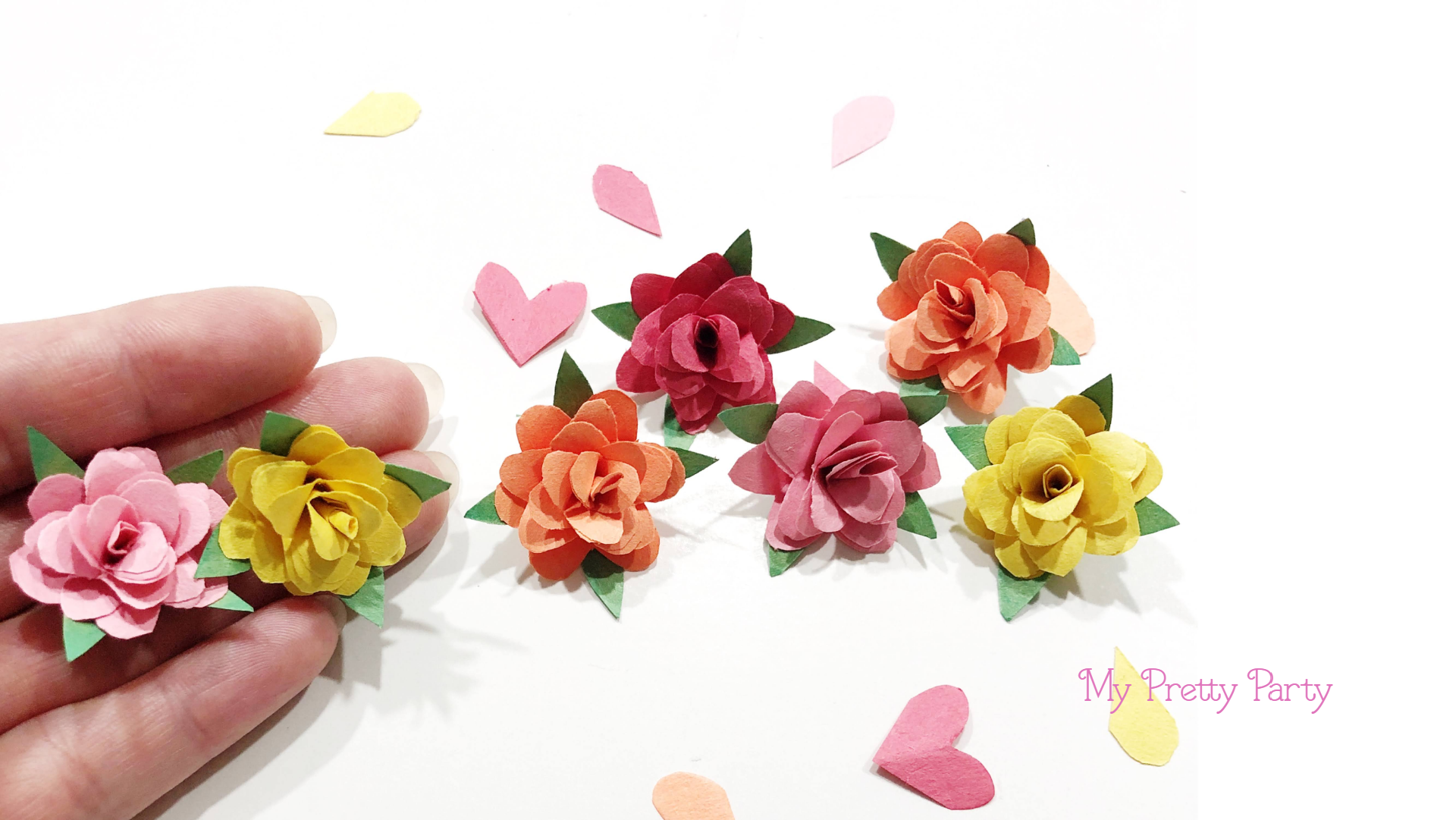 手作りカードやデコレーション用のお花を手作り ミニペーパーフラワーの作り方 My Pretty Party